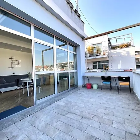 Big With Big Terrace In Navigli Apartamento Milán