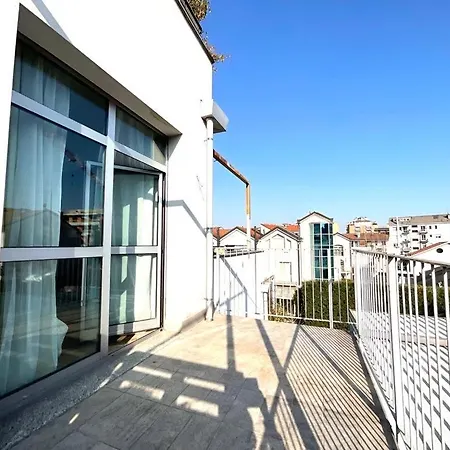 Big With Big Terrace In Navigli Milán