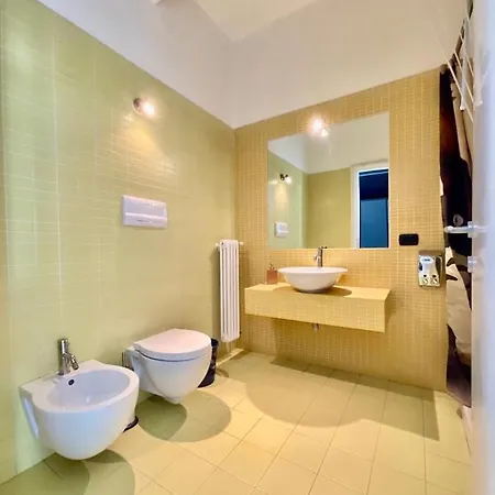 Big With Big Terrace In Navigli Apartamento