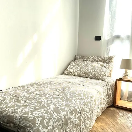 Big With Big Terrace In Navigli Apartamento *